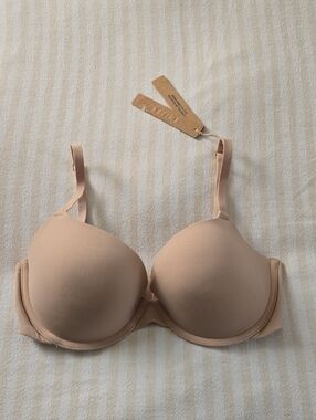 SKIMS Fits Everybody Push Up Demi BraSize:32D Mica